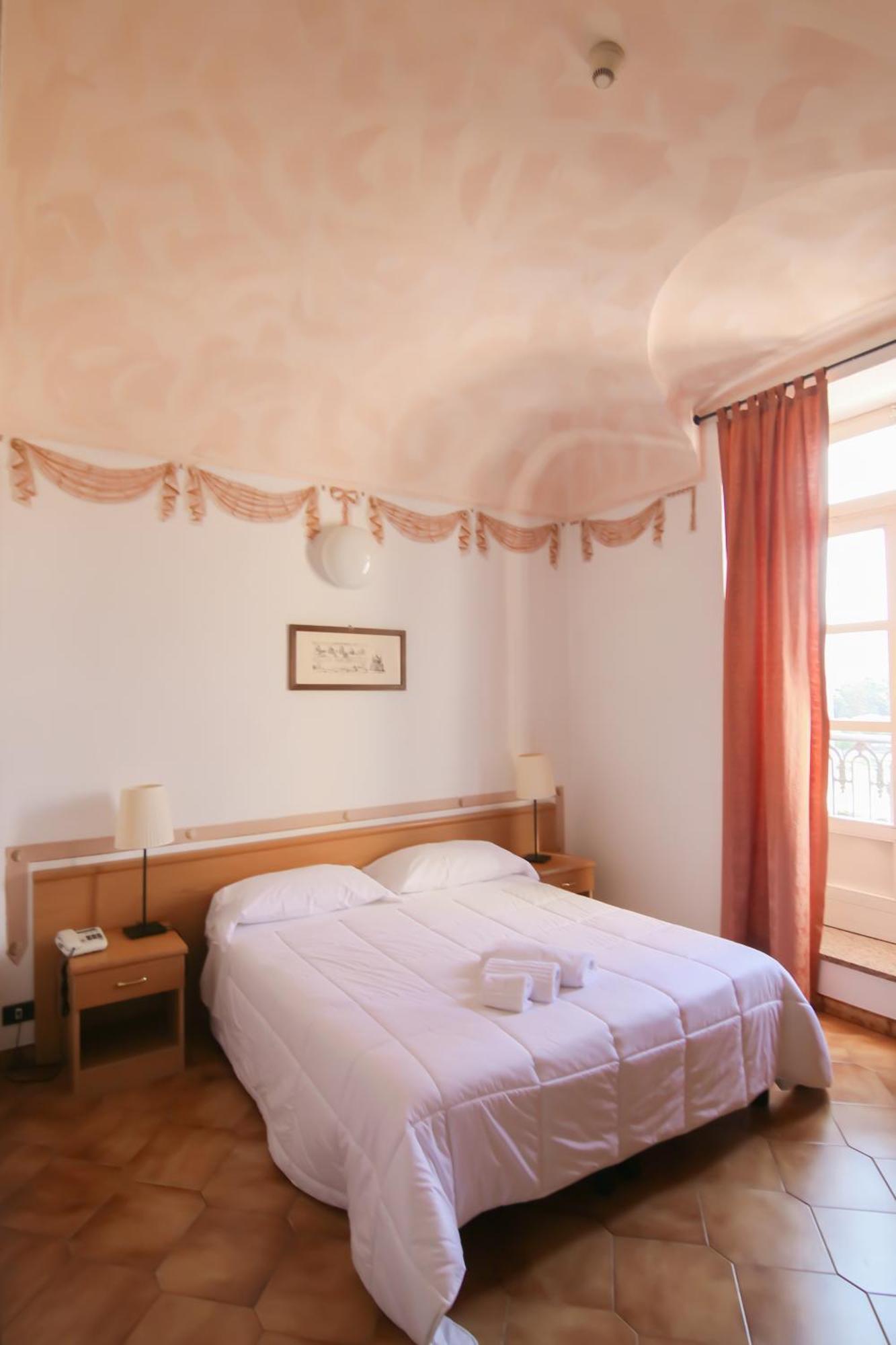 Vicoforte Hotel Portici מראה חיצוני תמונה