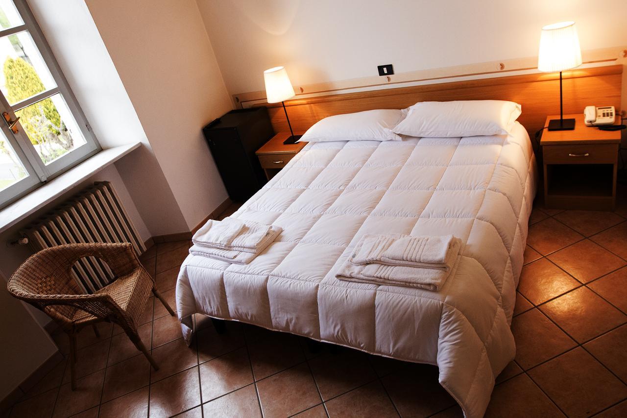 Vicoforte Hotel Portici מראה חיצוני תמונה