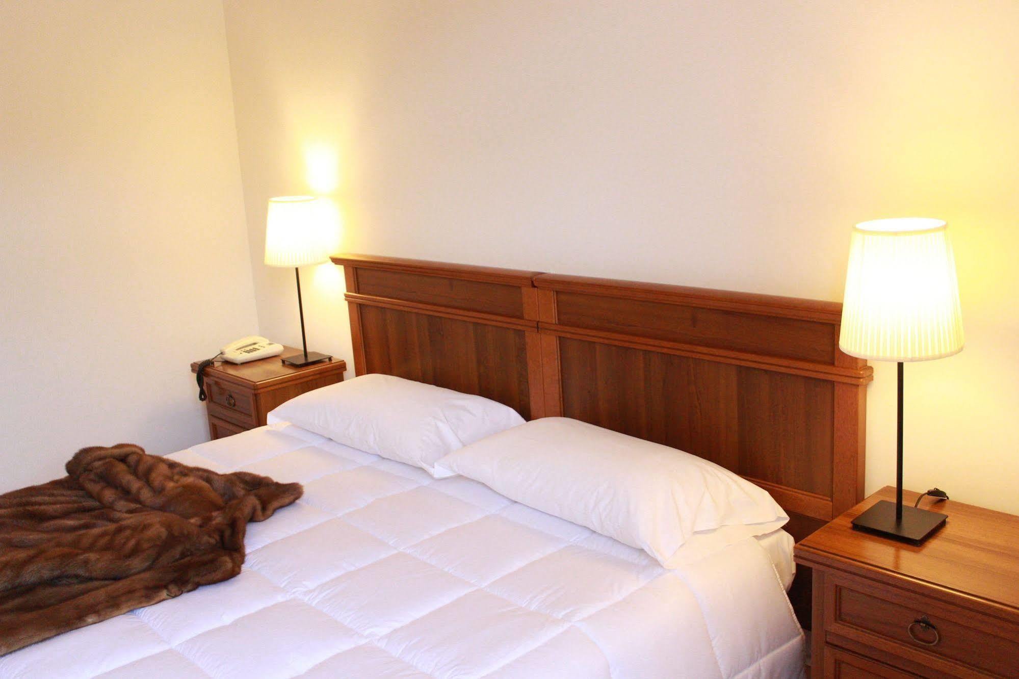 Vicoforte Hotel Portici מראה חיצוני תמונה
